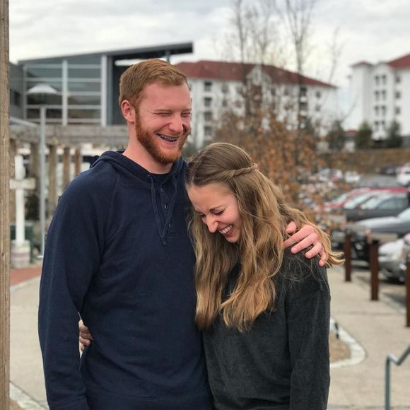 Meet your Posher, Hannah - Picture 1 of 1